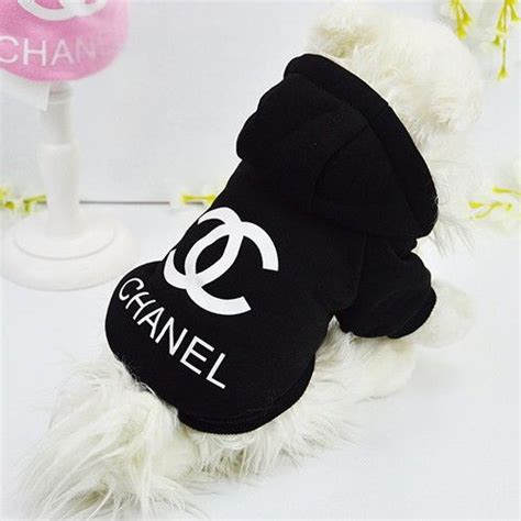 chanel pet dames|Chanel dog wardrobe.